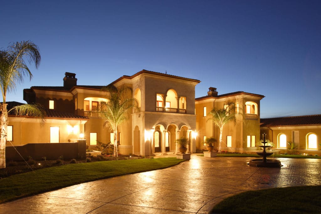 luxury-home-builder-austin-houston-texas