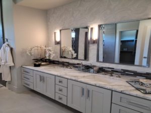 Austin-Builder-bathroom-wallpaper-78746-512-Builders-1024x768-Medium