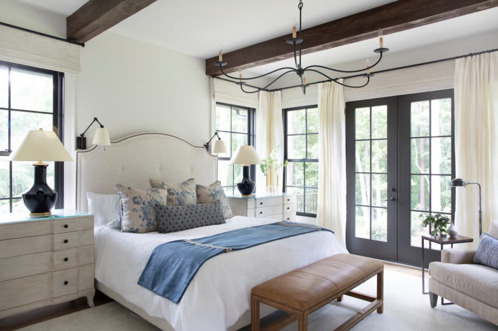modern-farmhouse-bedroom-design-ideas-austin-texas